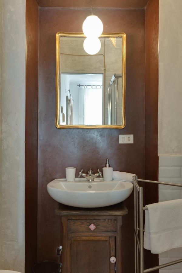 Le Stanze Di Sara Bed & Breakfast ตูริน ภายนอก รูปภาพ
